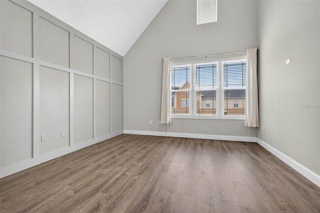 Building Photo - 4362 Tyler Cir N