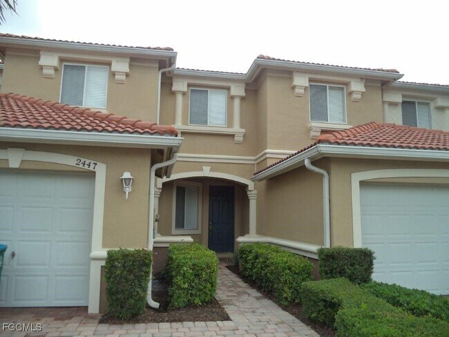 Building Photo - 2447 Laurentina Ln