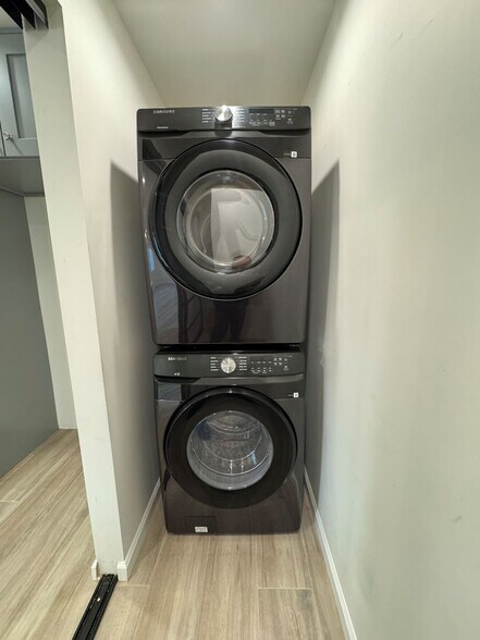 Building Photo - 7149 Apperson St