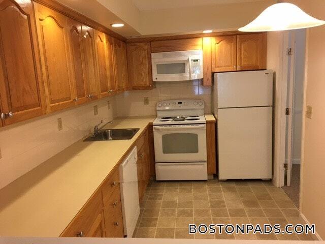 Building Photo - 385 Massachusetts Ave