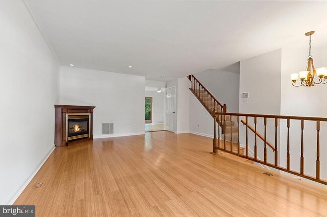 Building Photo - 10504 Pine Haven Terrace