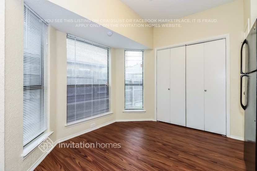 Building Photo - 6941 Brixham Dr