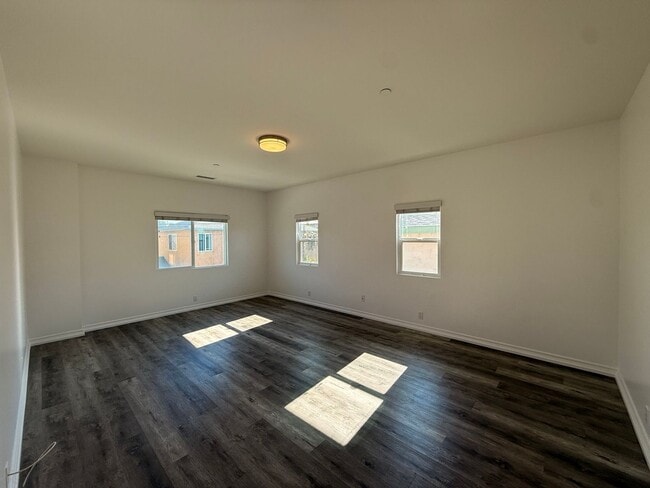 Building Photo - Coastal Living in Imperial Beach — Charming Home in a Prime Location!