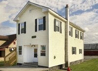 Building Photo - 1025 Grove Ave