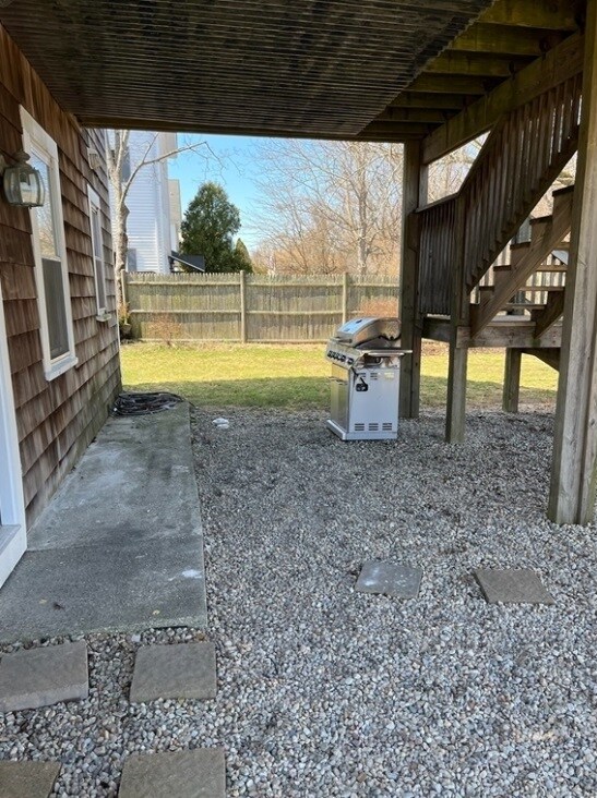 Building Photo - Barrington River House