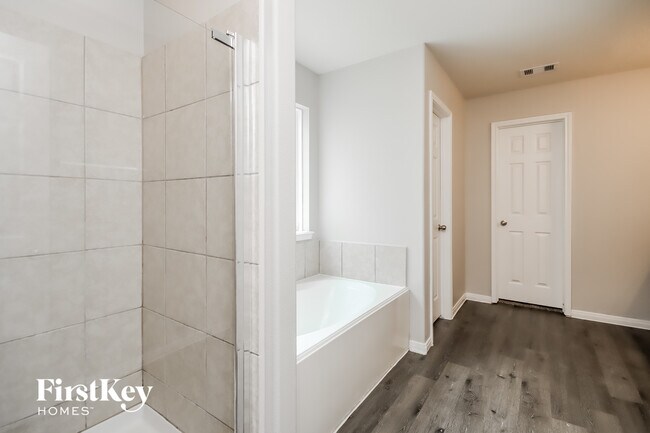 Building Photo - 3607 Zephyr Glen Way