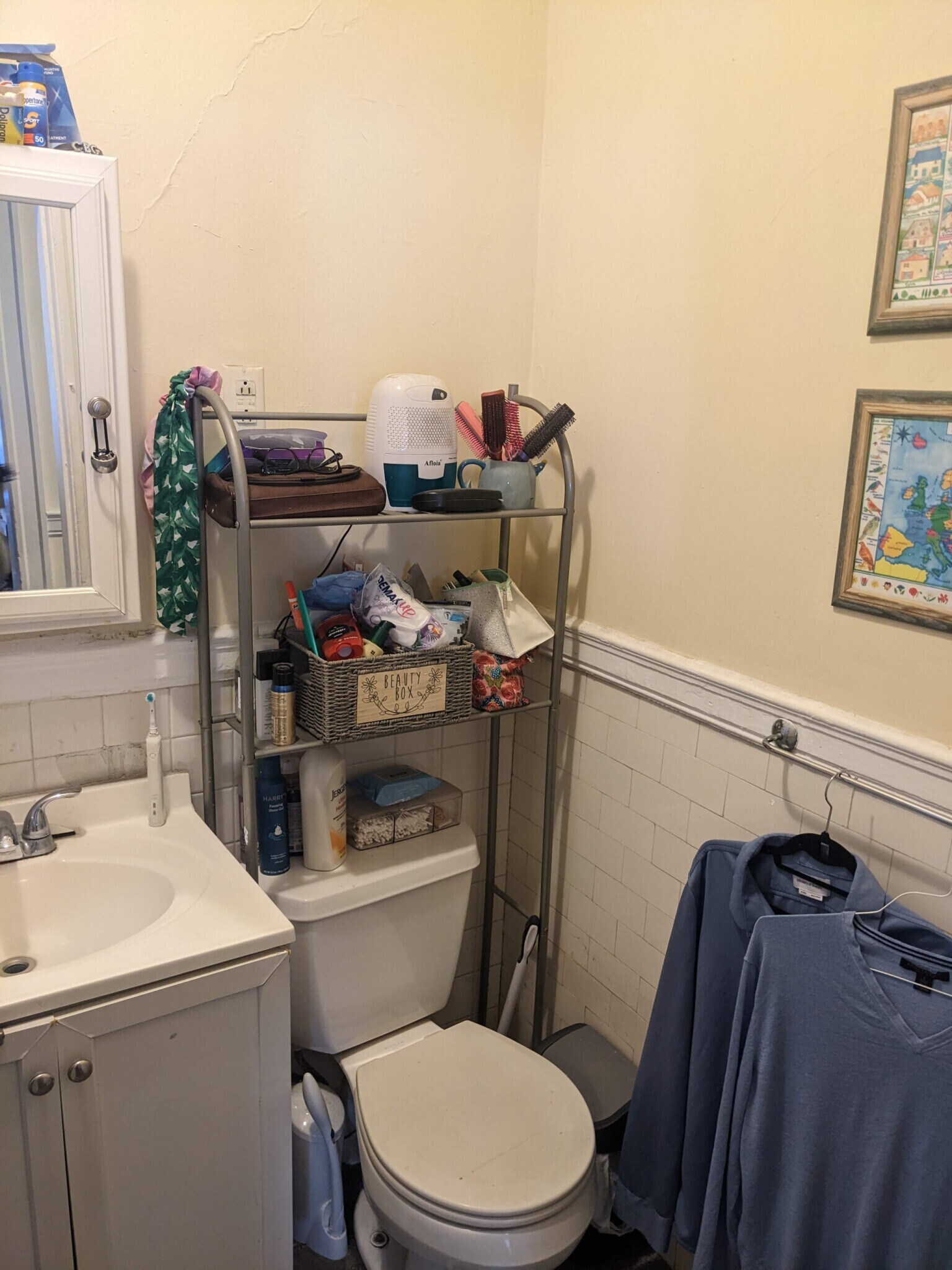 Building Photo - 309 Allston St