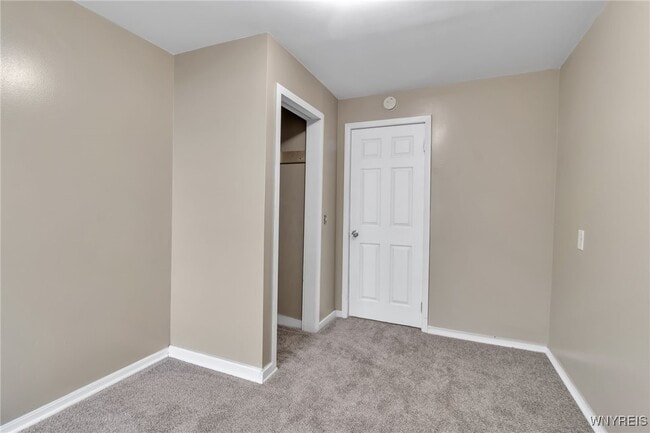 Building Photo - 114 Sawyer Ave