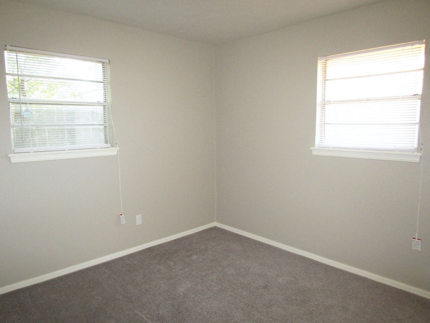 Building Photo - 989 Barkley Cir