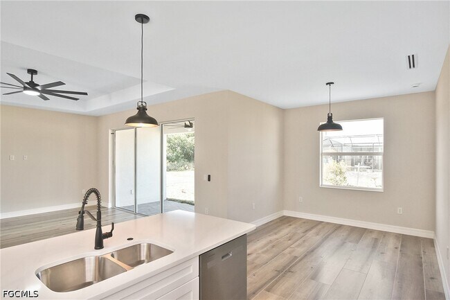 Building Photo - 1406 NW 19th St