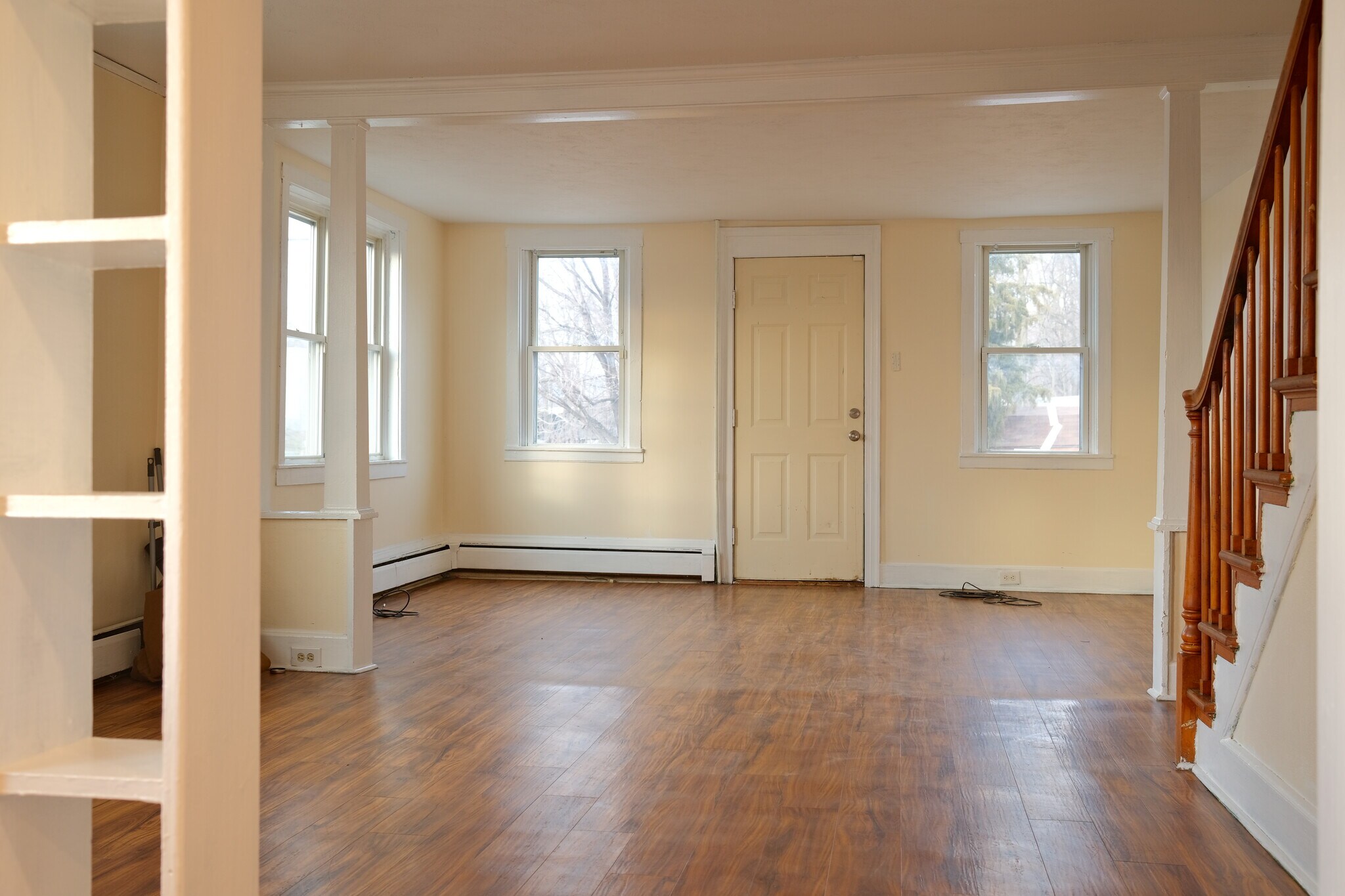 Building Photo - 1102 Lancaster Ave