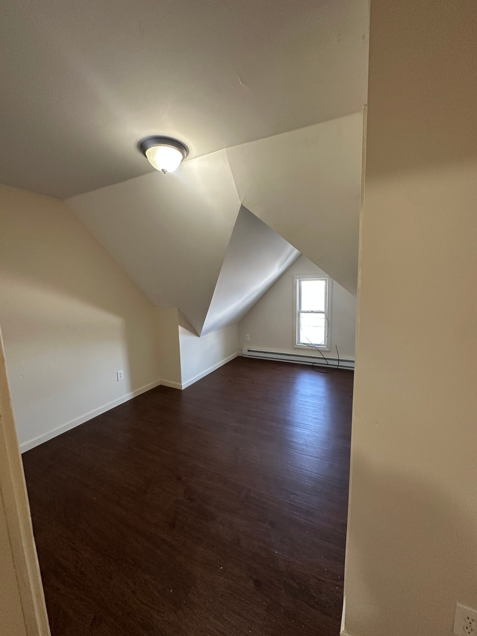 Fancy bedroom 2 - 41 Lewiston Ave