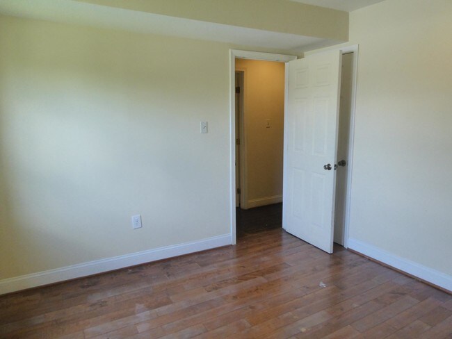 Building Photo - 5501 Foote St NE