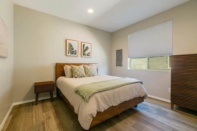 Building Photo - 6049 Nauman Dr