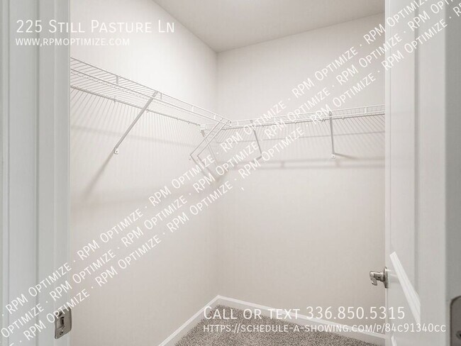 Building Photo - 225 Still Pasture Ln