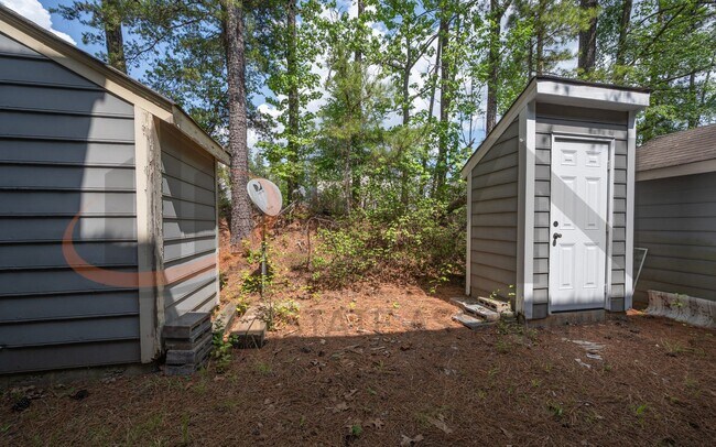 Building Photo - 237 Bridgefield Pl