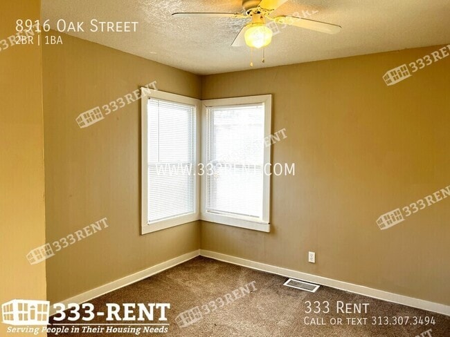 Building Photo - 8916 Oak St