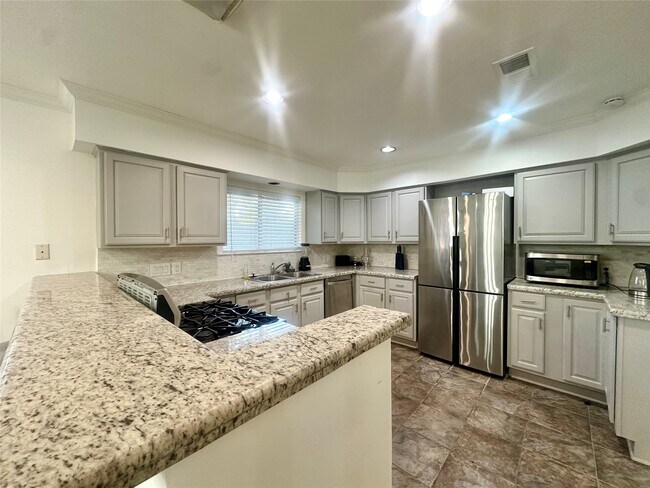 Building Photo - 5329 Pagewood Ln