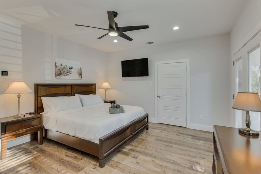 Building Photo - 4120 Tram Dr