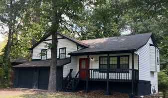 Building Photo - 6530 Peppermill Ln