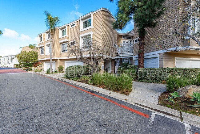 Building Photo - Beautiful 2 bed / 2 bath / 1286 sqft Condo...