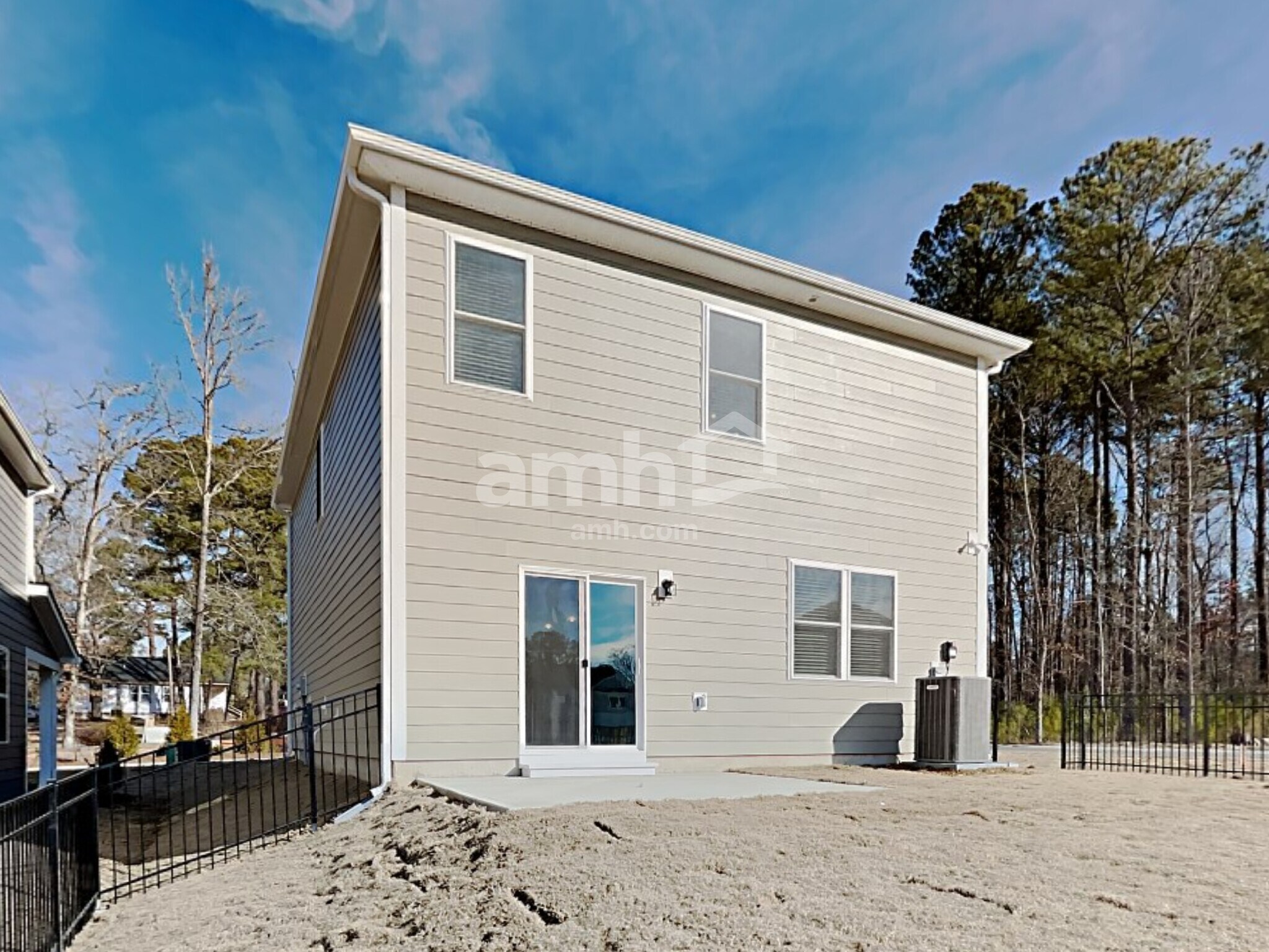 Building Photo - 3201 Pinemount Rd