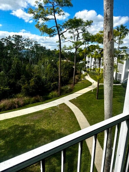 Building Photo - 2502 SE Anchorage Cove