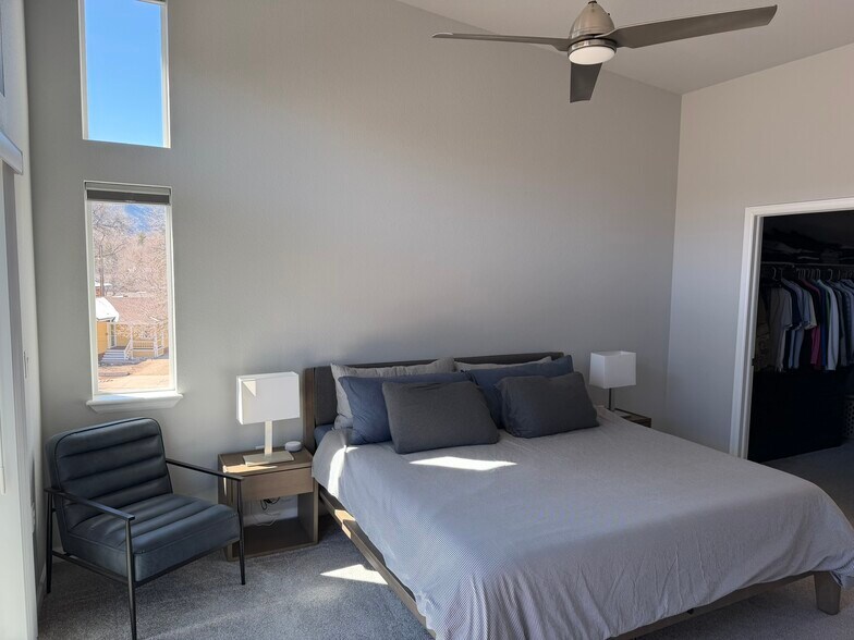 Building Photo - 1746 Creek Edge Vw