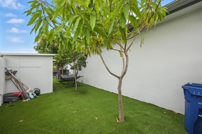 Building Photo - 19302 SW 132nd Path