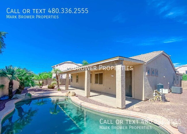 Building Photo - 3242 S Moccasin Trail