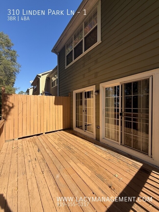 Building Photo - 310 Linden Park Ln