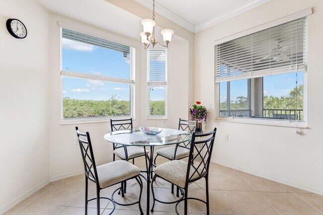 Building Photo - ** HERITAGE BAY ** 2 BED / 2 BATH - CONDO - GOLF MEMBERSHIP - ANNUAL OR SHORT TERM RENTAL