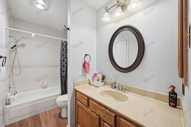 Building Photo - 6408 Woodstream Trail