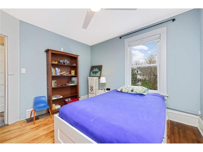Building Photo - 749 Linwood Ave