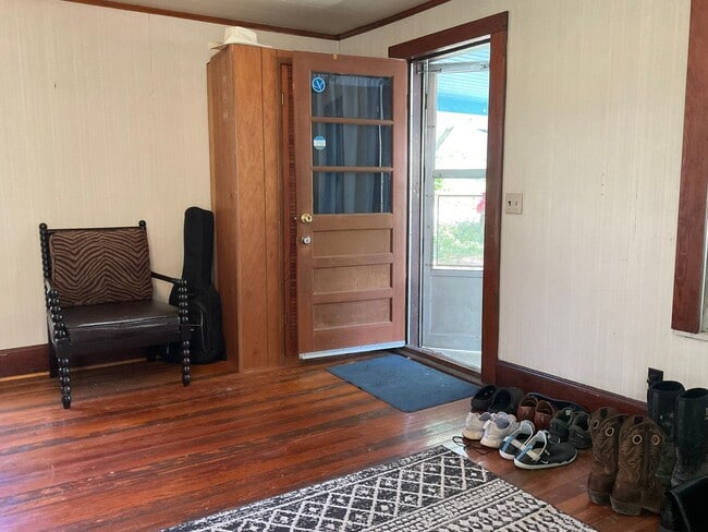 Building Photo - 1306 S Grant St