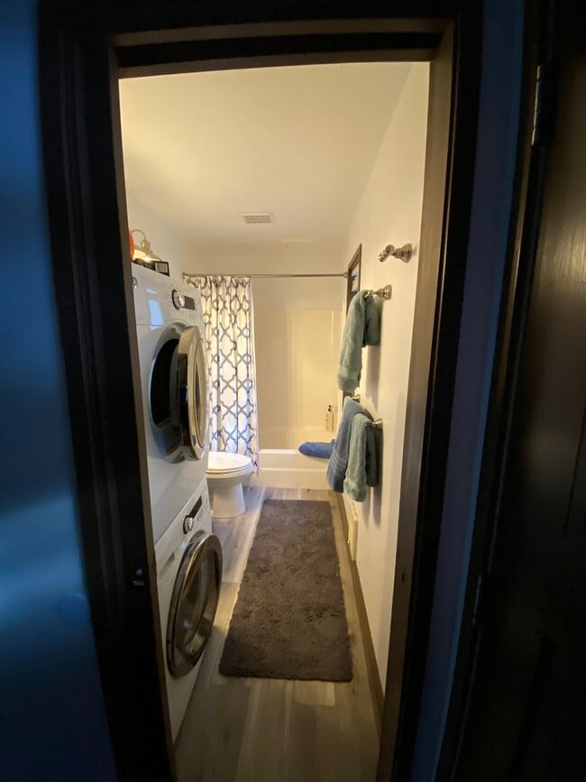 Building Photo - Furnished Cabin in Black Butte Ranch