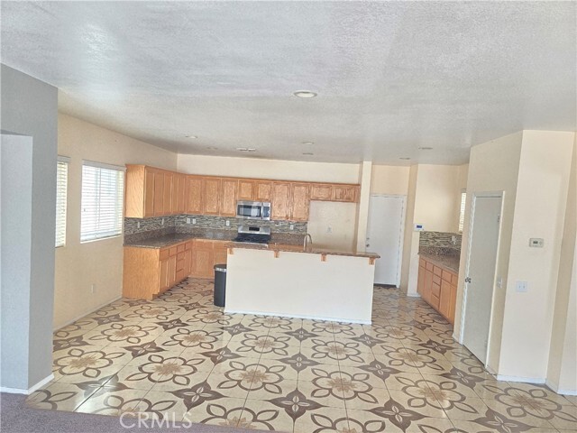 Building Photo - 1482 Peppermint Dr