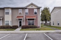 Building Photo - Spacious 3 Bedroom 2.5 Townhome Near Fort Eustis - Granite Kitchen & Fenced In Backyard