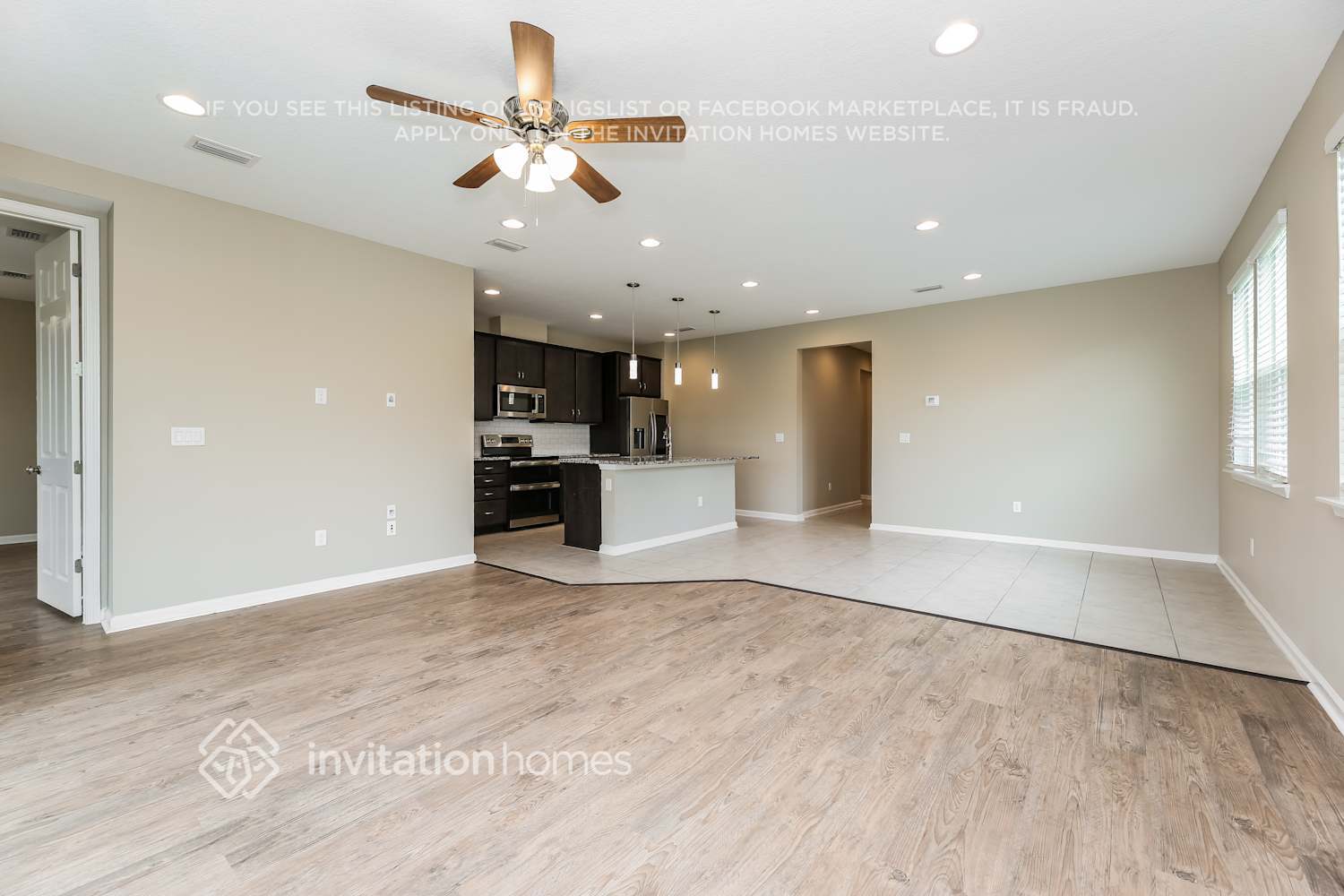 Building Photo - 12604 Grn Mdw Dr