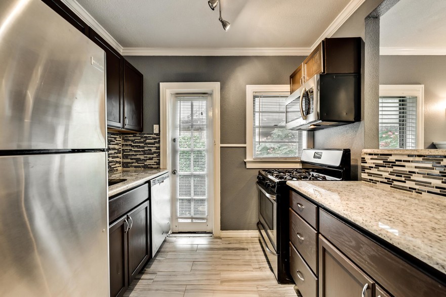 Building Photo - 4018 Herschel Ave