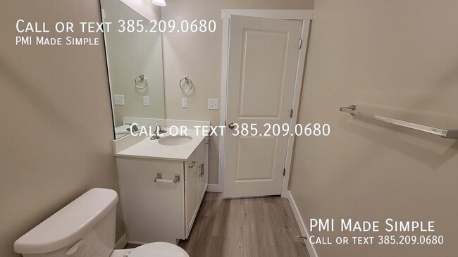 Building Photo - 328 Grassland Dr