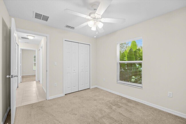 Building Photo - 8736 98th Ct