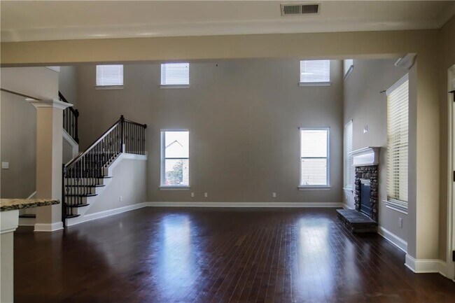Building Photo - 2971 Canyon Glen Way