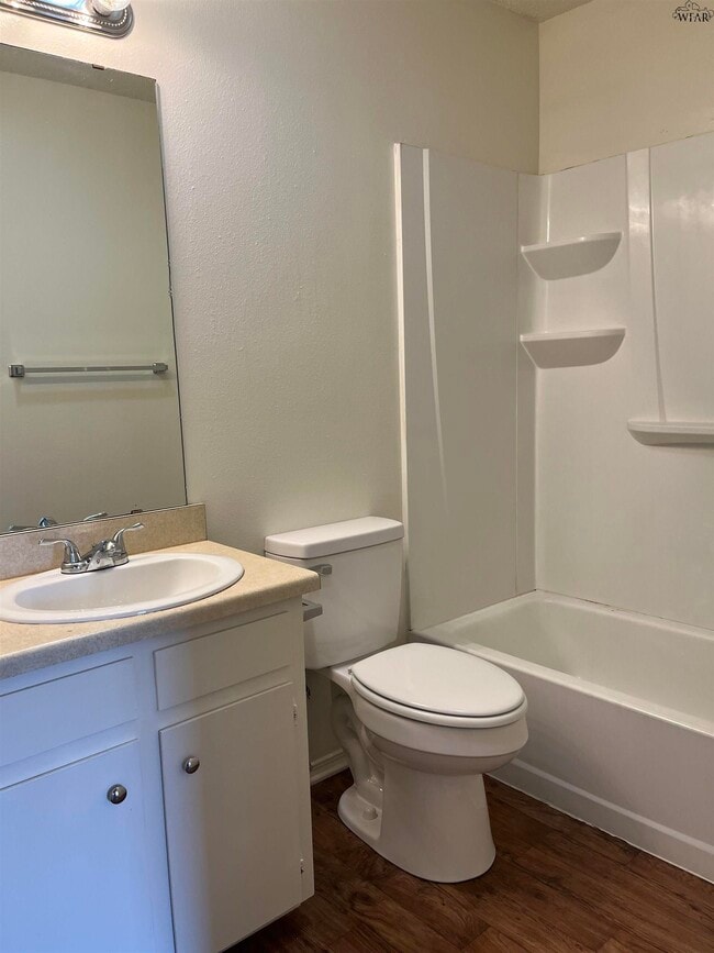 Building Photo - 4718 Brookdale Dr