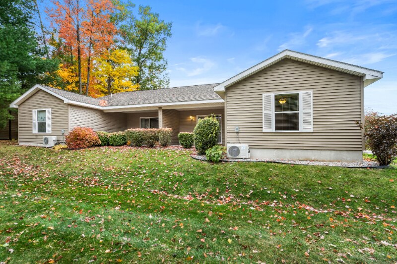 Building Photo - 1243 Terrace Dr