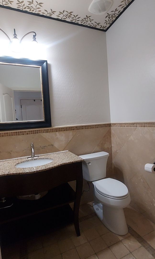 Building Photo - Come Check Me Out I'am Big and Beautiful