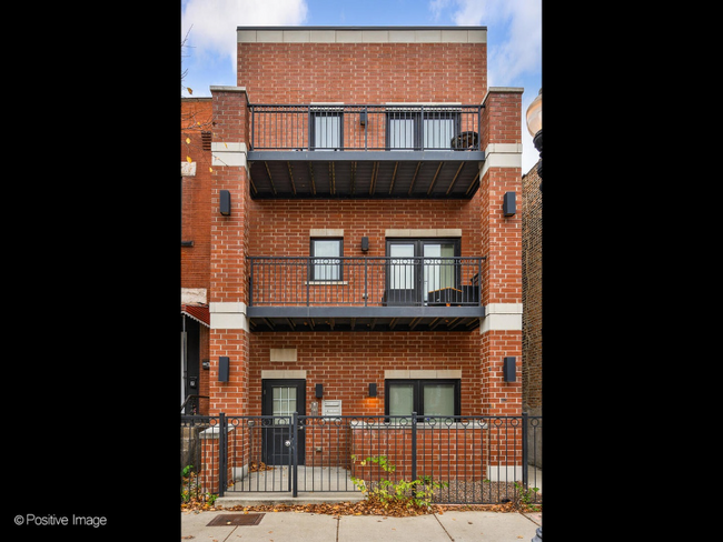 Primary Photo - 2248 W Taylor St