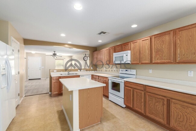 Building Photo - 21829 E Puesta Del Sol