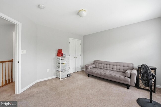 Building Photo - 6355 Willowfield Way