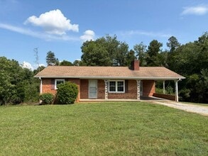 Building Photo - 3399 NC-16